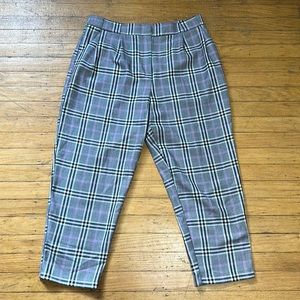 Women’s Asos Design Tapered Leg Plaid Trousers Pants Pleated Petite Size 8 gray
